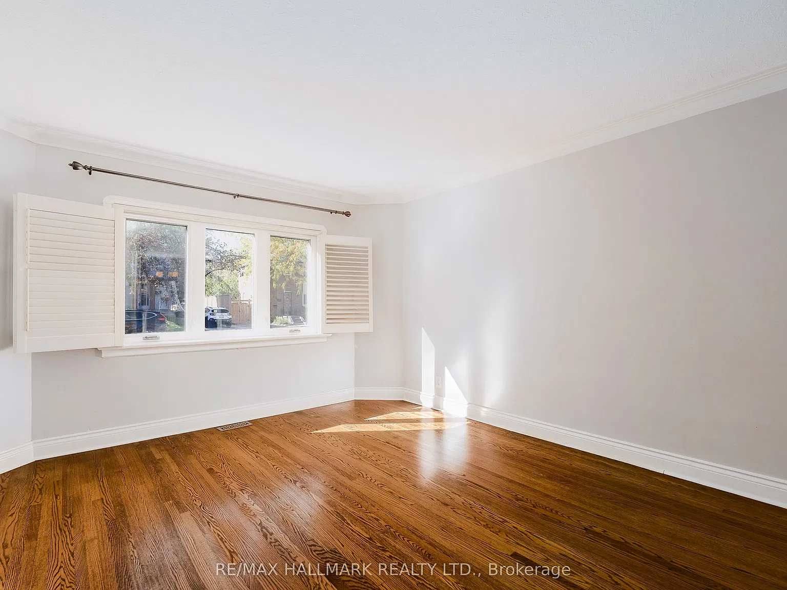 3 bed, $3,400 — Photo 3