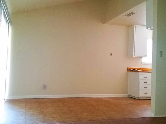 5th image of 6225 Jack London Cir