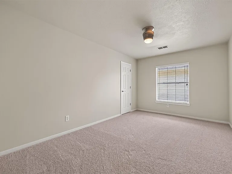 1522 Brook Grove Dr — Photo 40