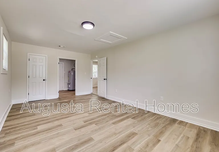 3413 Charing Cross Ct — Photo 20