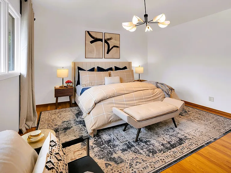 1047 San Carlos Rd — Photo 10