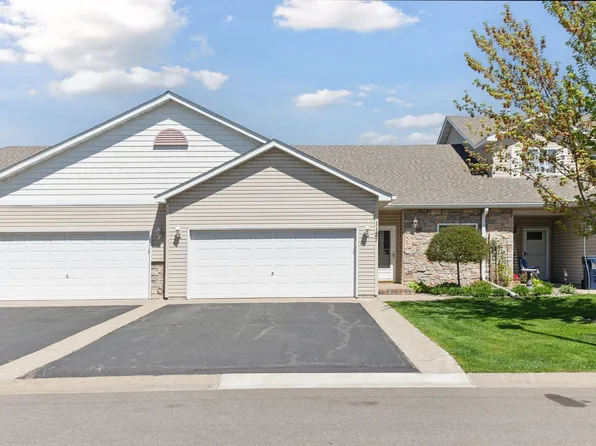 1127 Iris Dr, Saint Paul, MN 55127