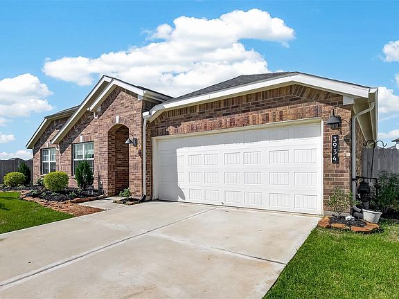 3rd image of 3934 Birtley Bend Way