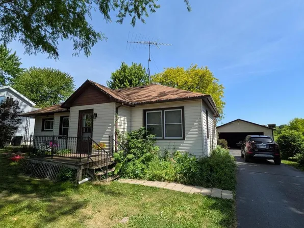 W3366 Highway 18, Helenville, WI 53137