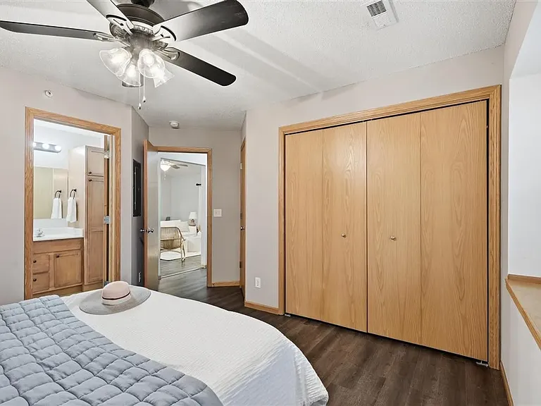 880 Rachael St #301 — Photo 17