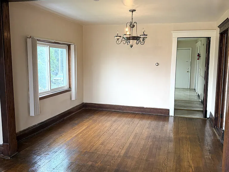 96 Dewey Ave #2 — Photo 4