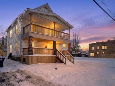 792 London Rd, Cleveland, OH, 44110