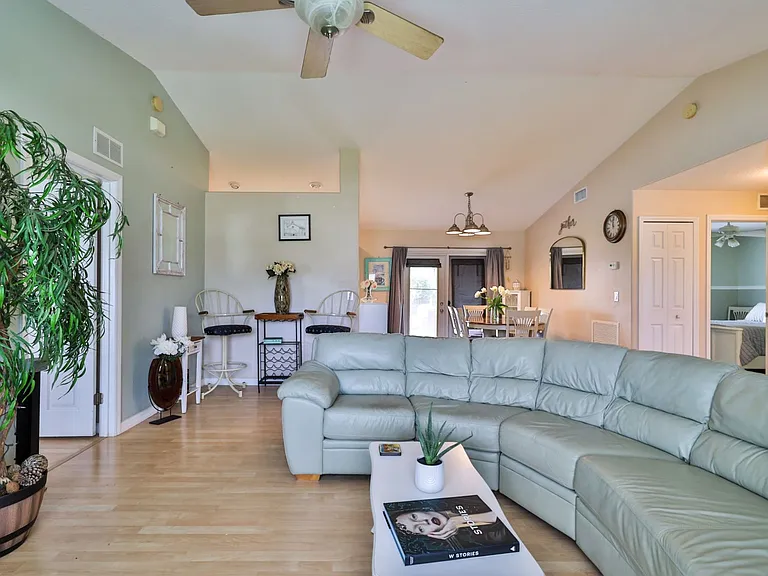 2104 India Palm Dr — Photo 3