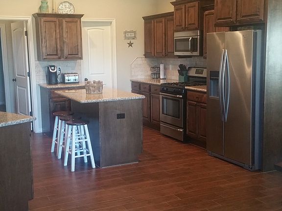 3rd image of 20749 Fall Creek Dr