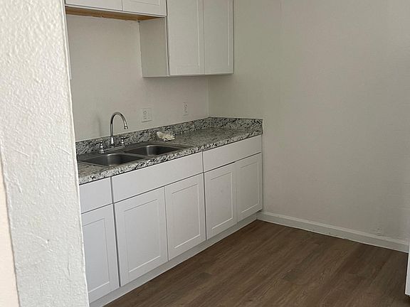 2nd image of 9420 W Van Buren St APT 3