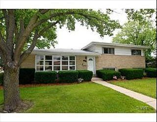 1st image of 8509 W Roseview Dr