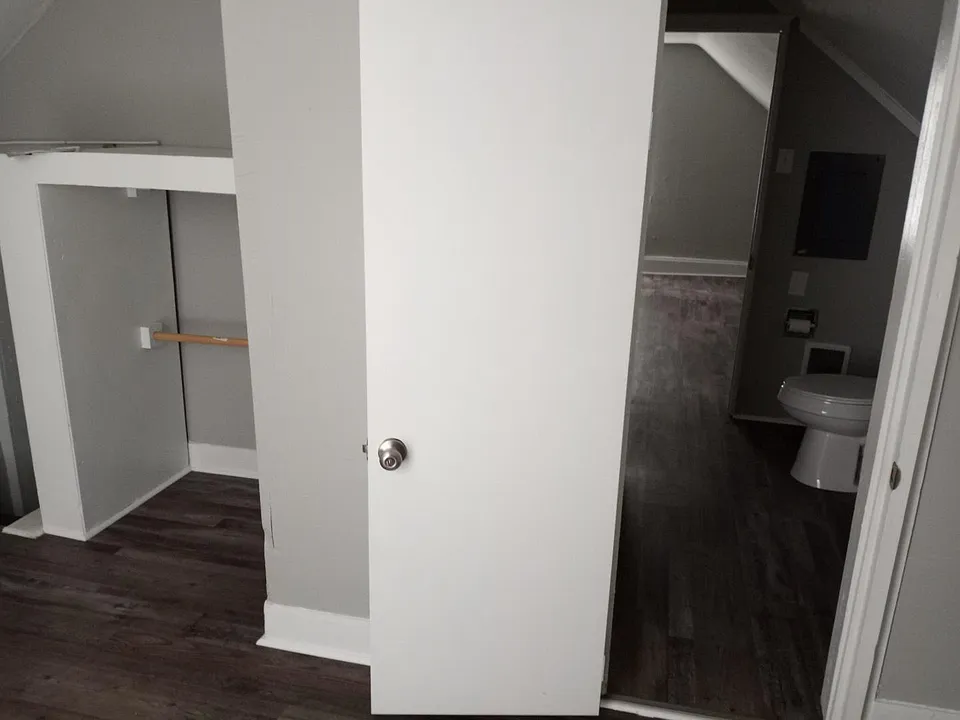 Unit Photo