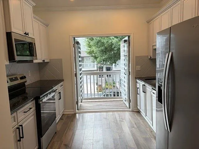 1044 Liberty Pkwy NW — Photo 11