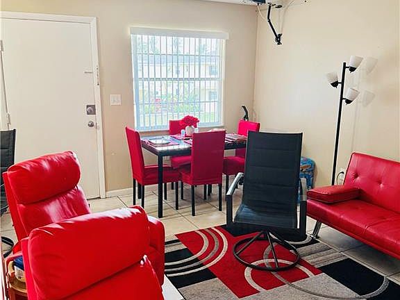 4th image of 3325 Airport RD N #R6