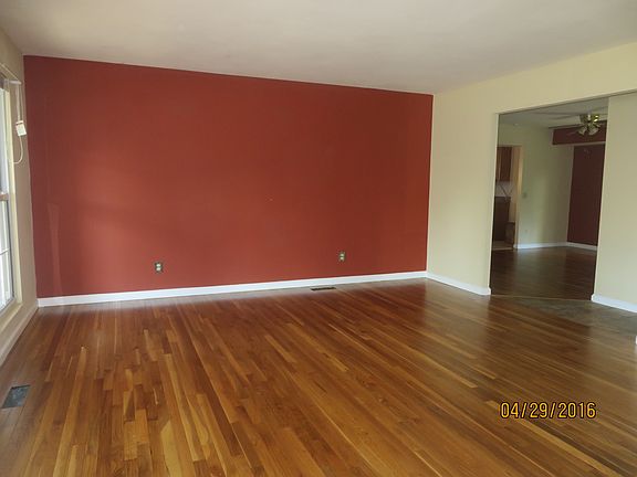 3rd image of 11525 Lares Dr