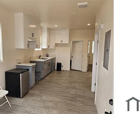 3 bed, 810 sqft, $2,900 — Photo 2