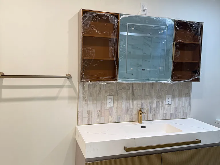 2327 Park Ave #2 — Photo 6