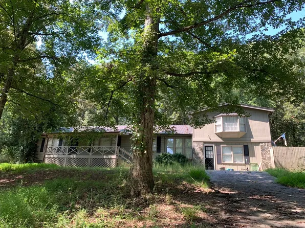 104 Lance Rd NE, Calhoun, GA 30701