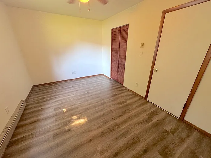 410 Bosley Ave #B — Photo 16