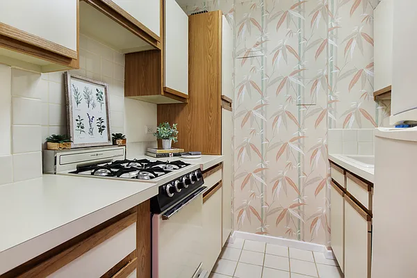 Sold by Douglas Elliman | media 19