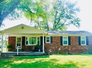 1033 Melody Ln, Lawrenceburg, KY 40342