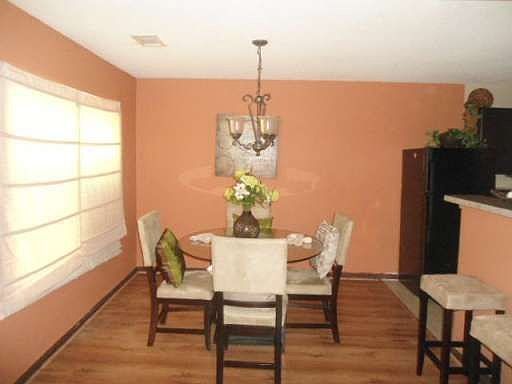 5th image of 780 Hillandale Ln
