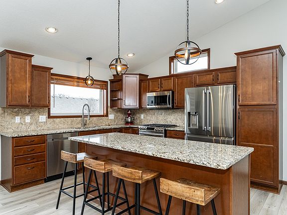 5th image of 2679 Flagstone Ln NW