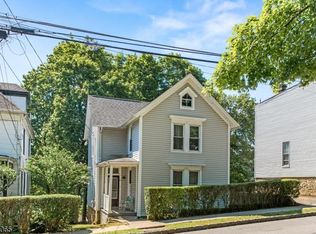 70 Prospect St, Dover, NJ 07801