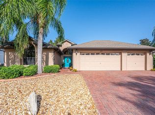 4830 Abaco Dr, Tavares, FL 32778