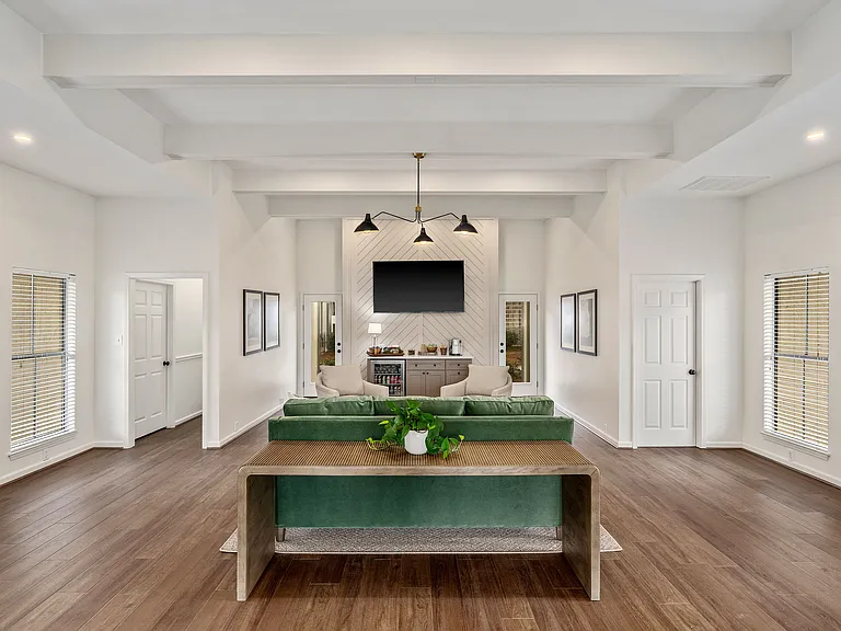 The Oakley at Hillcrest — Photo 9