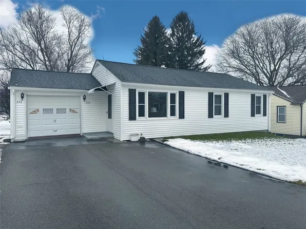 242 McFall Rd, Apalachin, NY 13732