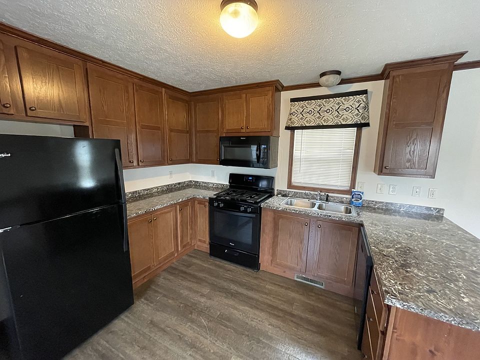 1st image of 4925 Genesse St #198S
