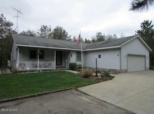 4072 Sahara Rd, Ravenna, MI 49451