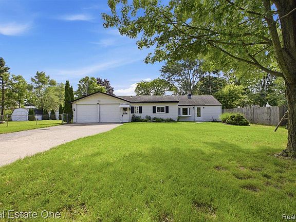 2nd image of 3003 Longview Ave