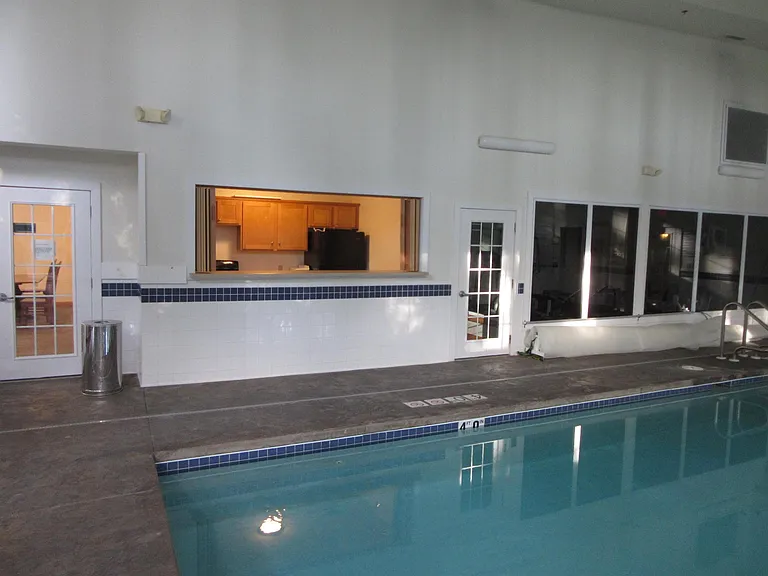 114 Pilgrim Dr — Photo 33