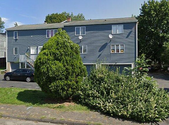 3rd image of 38 Glenwood Ave #4