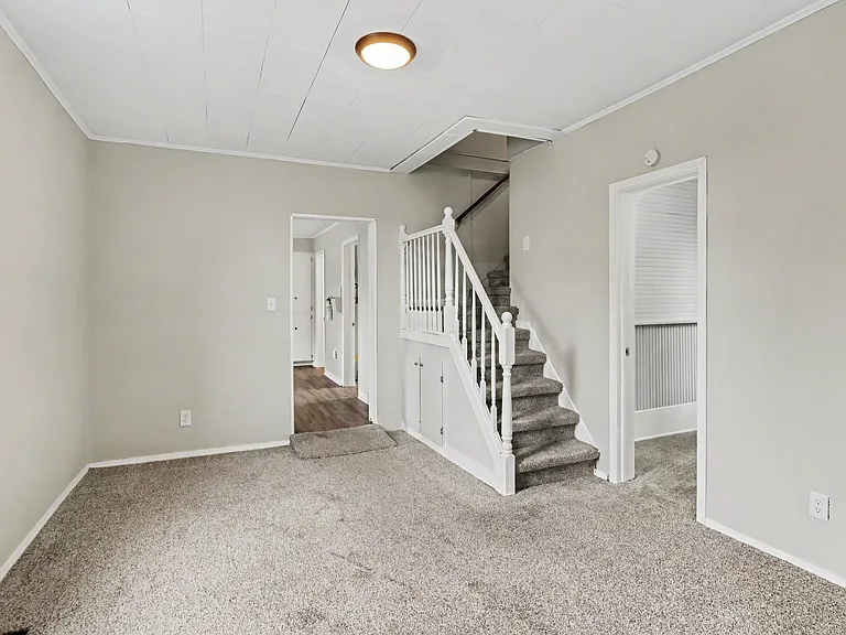 801 S Sherman St — Photo 9