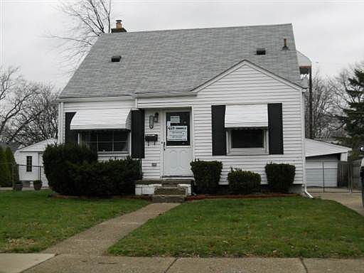 1st image of 21729 Revere St