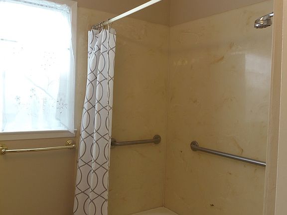 3rd image of 1647 San Benito St