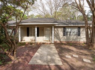 1196 Bluff Dr, Blackshear, GA 31516