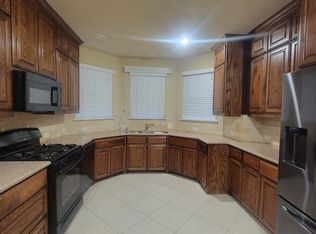1020 Paradise Cv, Carrollton, TX 75006