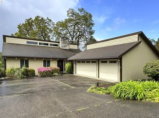 20408 NE Interlachen Ln, Fairview, OR 97024