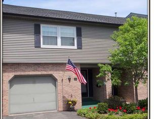 140 Bridle Path #6, Orchard Park, NY 14127