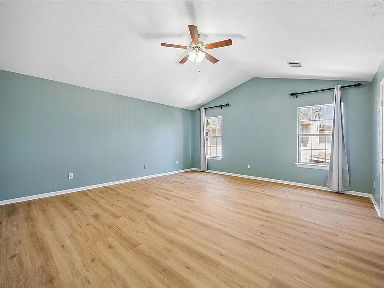 9806 Gold Cup Way — Photo 17