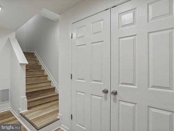 3rd image of 18203 Roy Croft Dr
