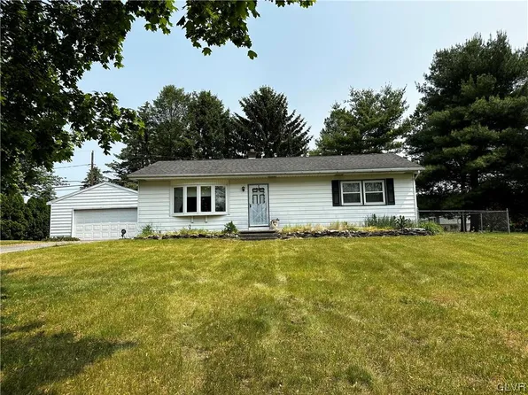 7109 Herber Rd, New Tripoli, PA 18066