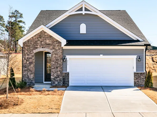 213 Little Creek Dr, Lillington, NC 27546