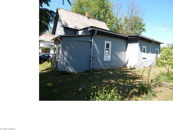 2nd image of 126 Hale St