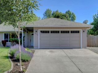 1926 Saint Clair St, Medford, OR