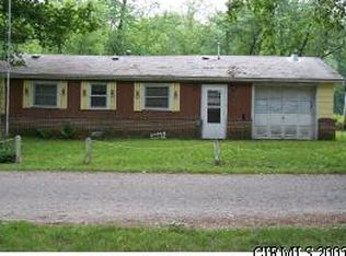 11341 W Tecumseh Bend Rd, Brookston, IN 47923